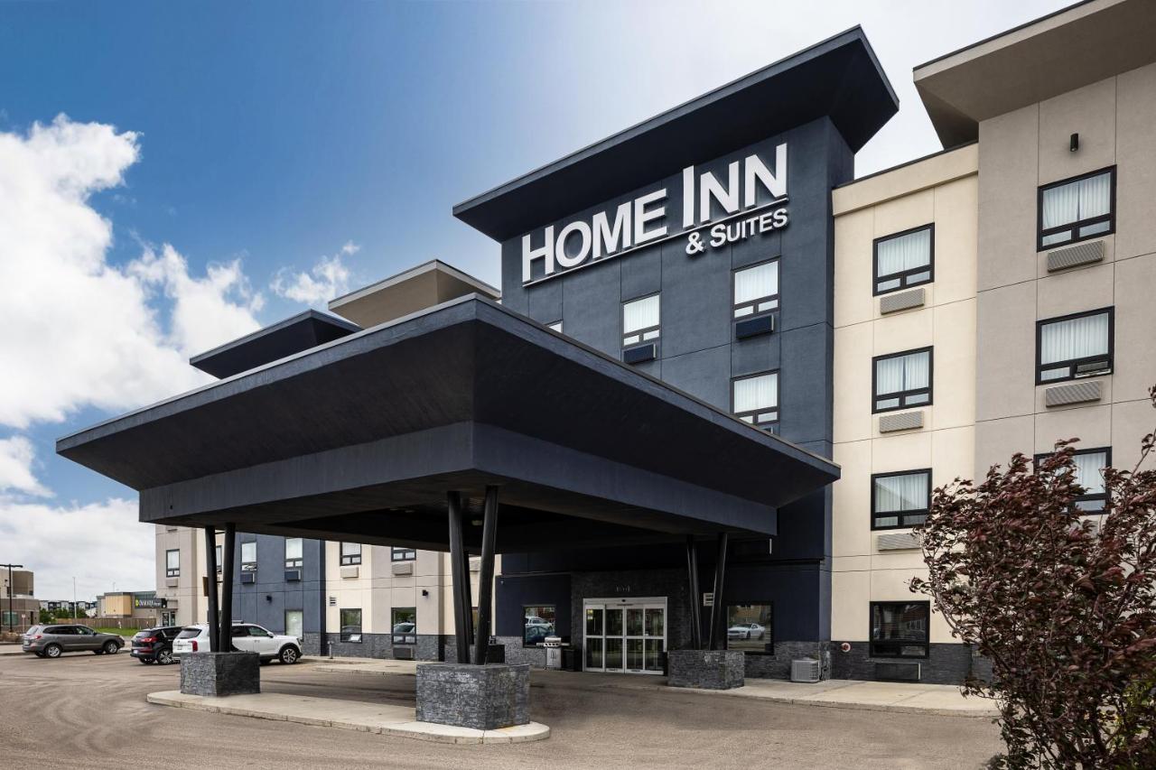 Home Inn & Suites Regina Airport Ngoại thất bức ảnh