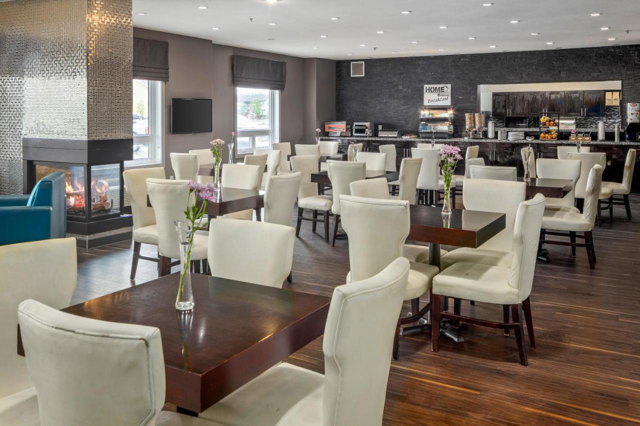 Home Inn & Suites Regina Airport Ngoại thất bức ảnh